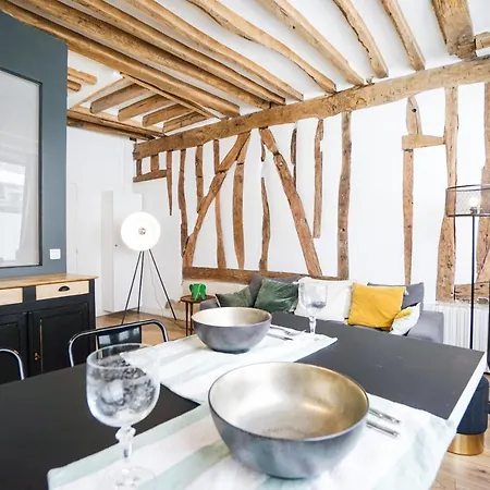 Magnificent Cocoon In The Heart Of *
